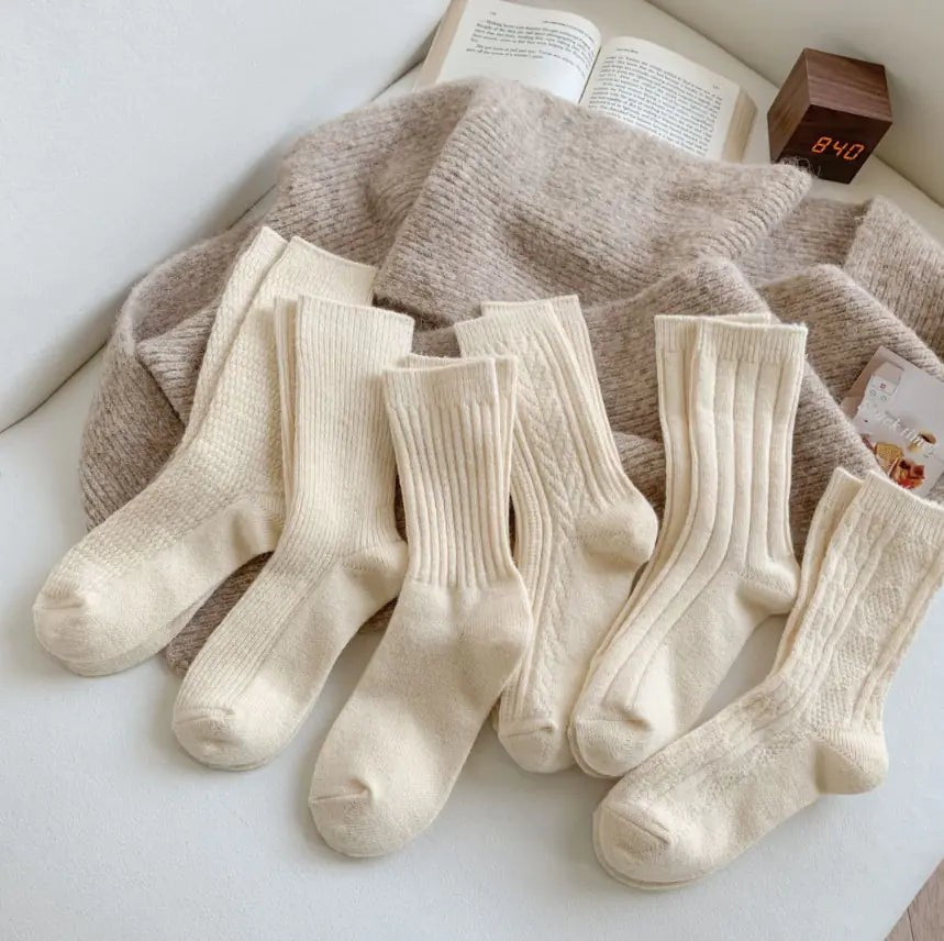 Thick Warm White Wool Mid-Calf Socks for Women