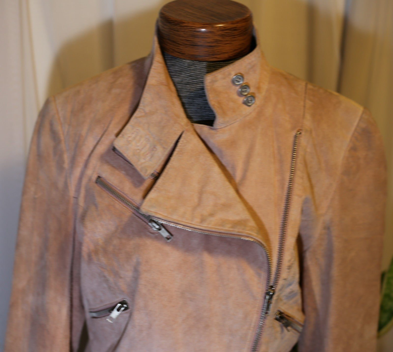 Vintage Brandon Thomas Woman's Rose Colored  Small Suede Moto Style Jacket