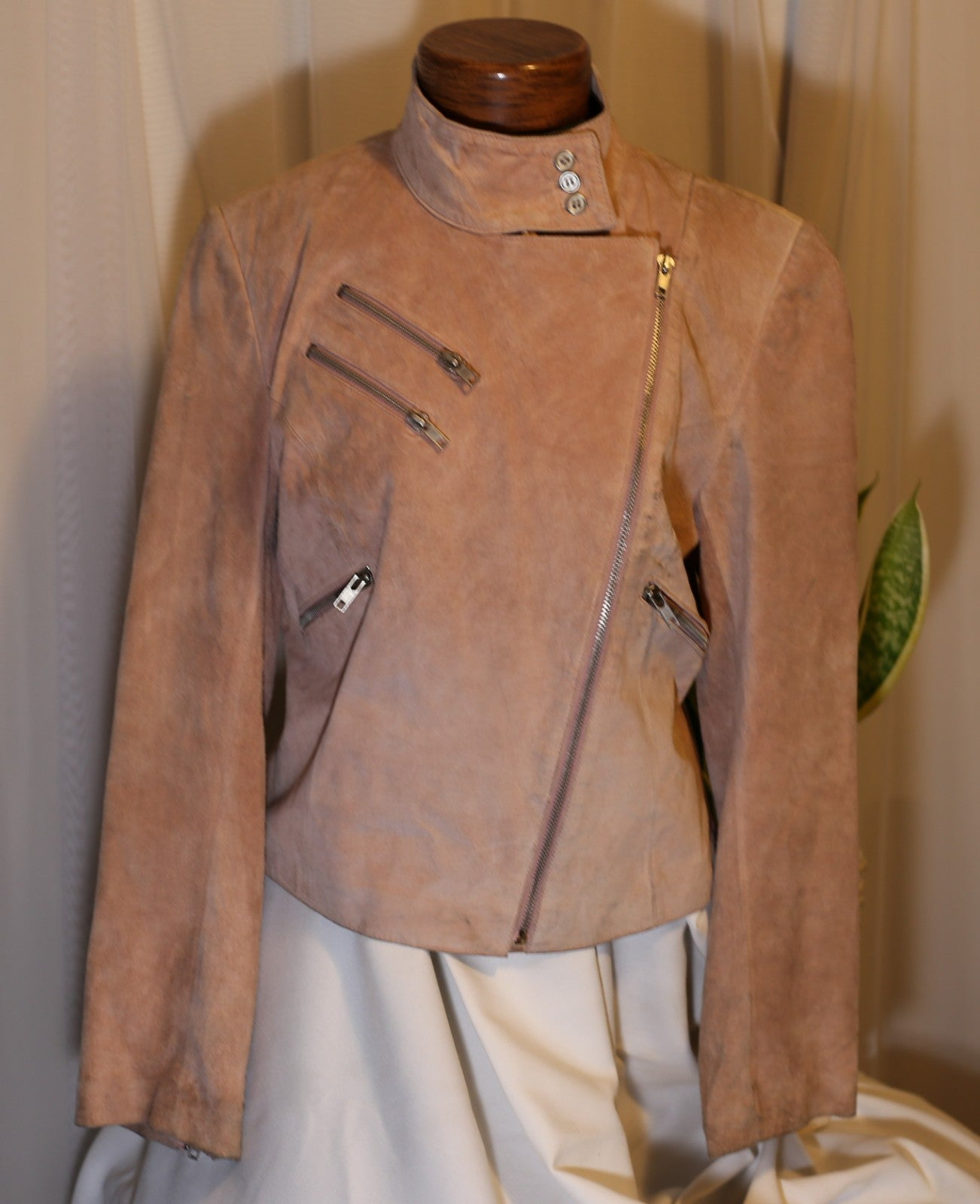 Vintage Brandon Thomas Woman's Rose Colored  Small Suede Moto Style Jacket