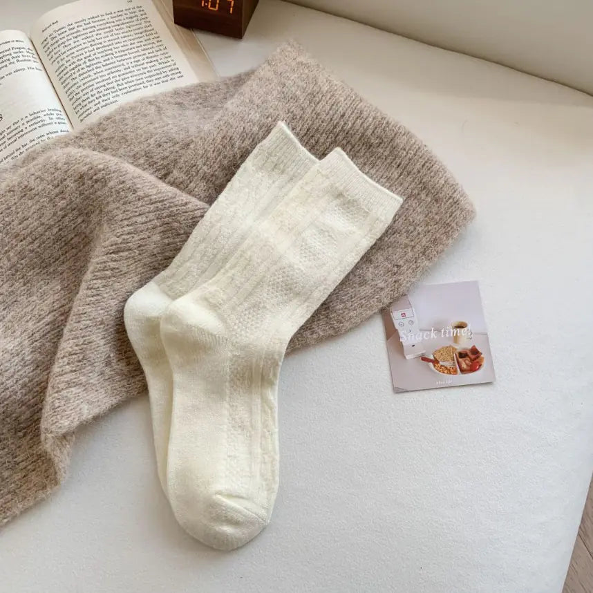 Thick Warm White Wool Mid-Calf Socks for Women