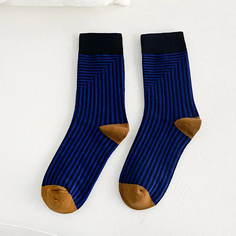 Fashionable Color Stripe Middle Tube Socks