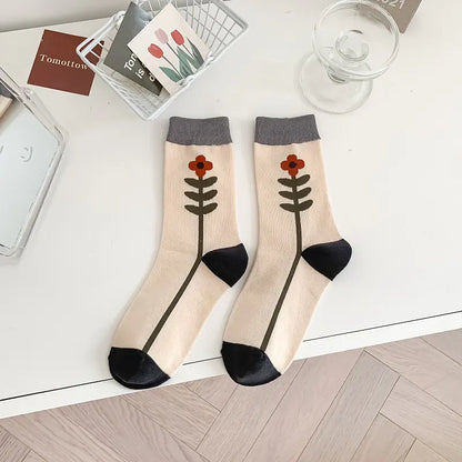 Fashionable Plaid Flower Tube Cotton Socks