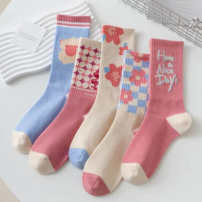 Medium Length Cartoon Jacquard Socks for Women