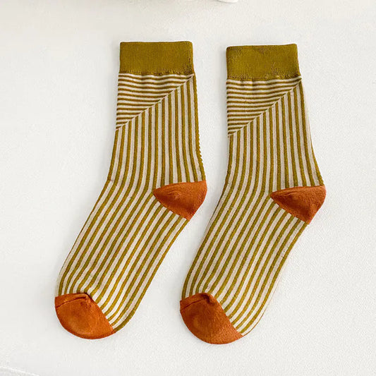 Fashionable Color Stripe Middle Tube Socks